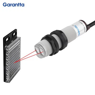Retro Reflective Laser Sensor