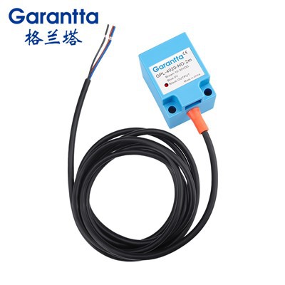 The proximity sensor is equipped with a range of protective measures